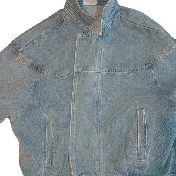 Pink Lily, small collared cropped jeans zip jacket - Picture 4 of 6